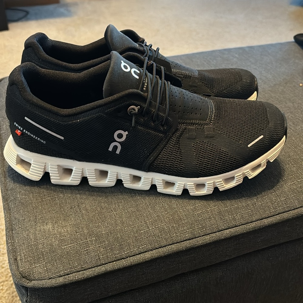 On Cloud 5 Running Shoe - Women’s 10